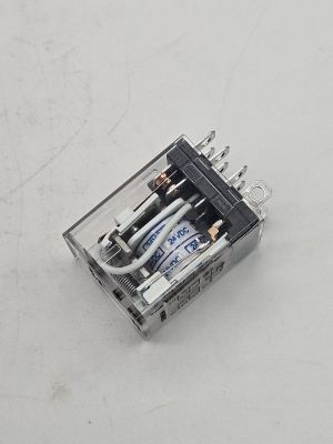 ZJ M7 Реле промежуточное 10085925 (original)